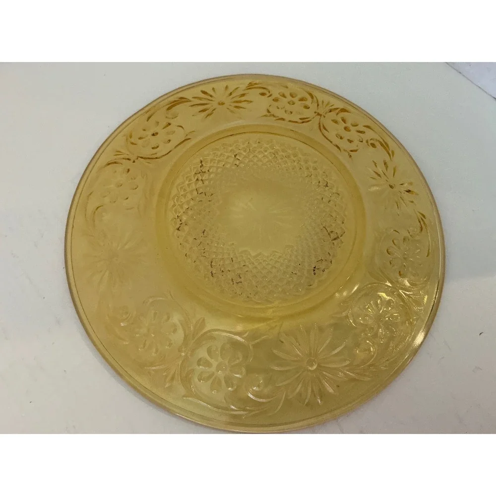 Tiara Vintage Amber Glass Sandwich Pattern Floral Bread Dessert Plate 6 Inch